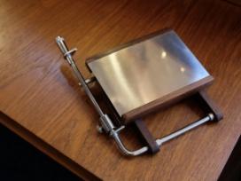 ROSW CHEESE CUTTER