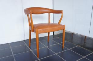 MAHOGANY ARM CHAIR