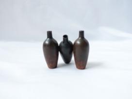 MINIATURE VASE WITH THREE MOUTH
