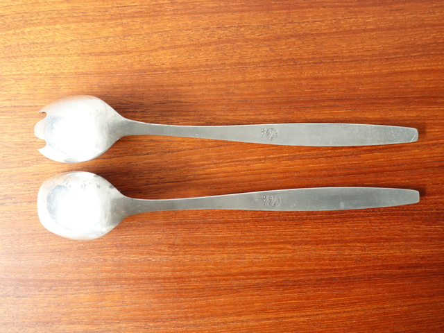 PEWTER SALAD SERVERS