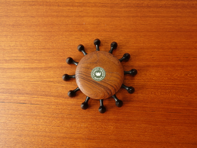 TEAK IRON CANDLE HOLDER