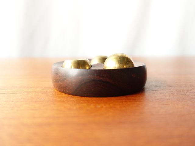 TEAK IRON CANDLE HOLDER