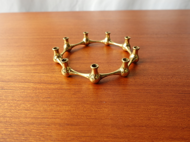GOLD TONE CANDLE HOLDER
