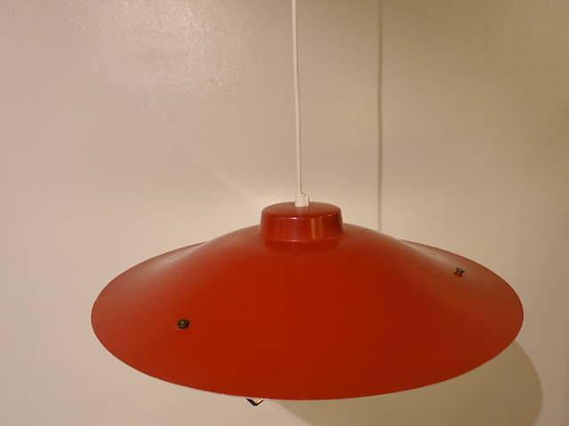 RED GLASS LAMP