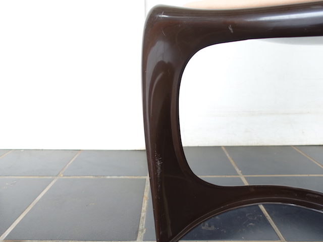 NO.290 PLASTIC SIDE CHAIR