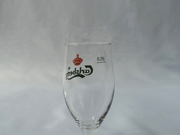 CARLSBERG BEER GLASS