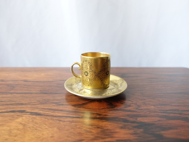 ARABIA CUP&SAUCER GILDA