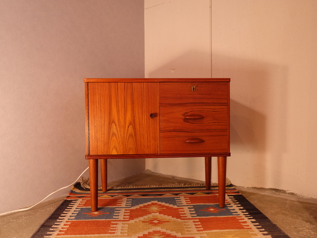 TEAK 3 DRAWERS SMALL CABINET