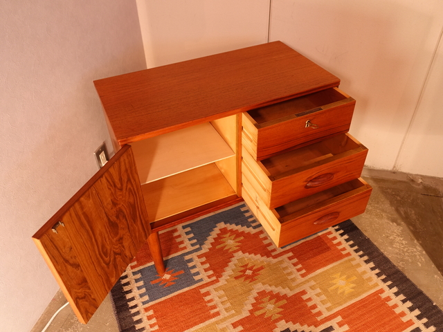 TEAK 3 DRAWERS SMALL CABINET