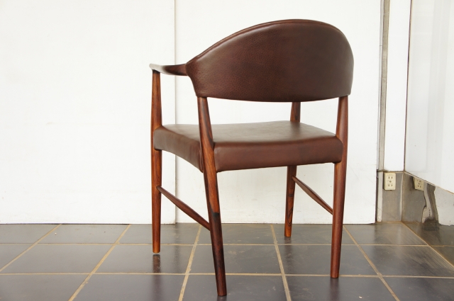 ROSEWOOD ARM CHAIR