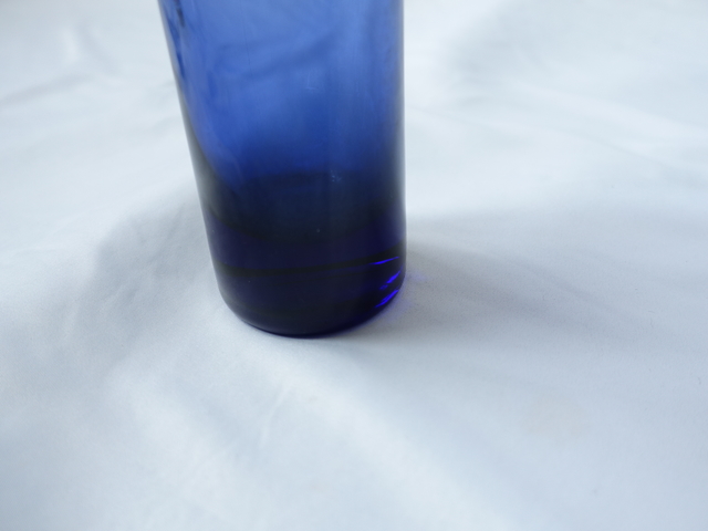 DARK BLUE GLASS VASE