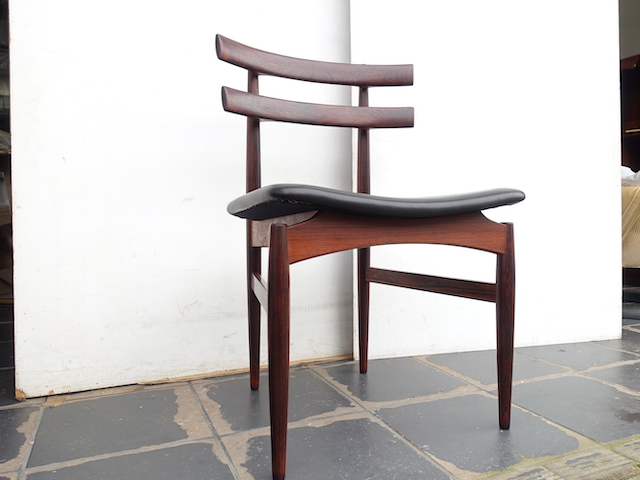 NO.30 SIDE CHAIR