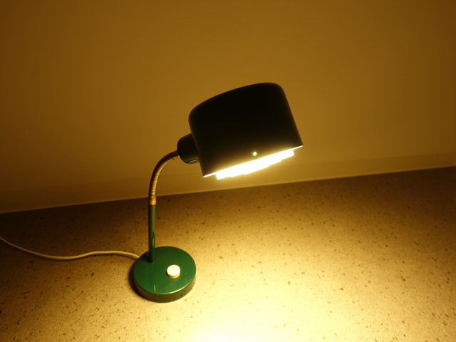 TABLE LAMP GREEN