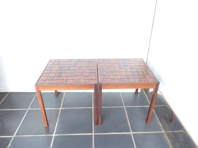 ROSE TILE SMALL TABLE