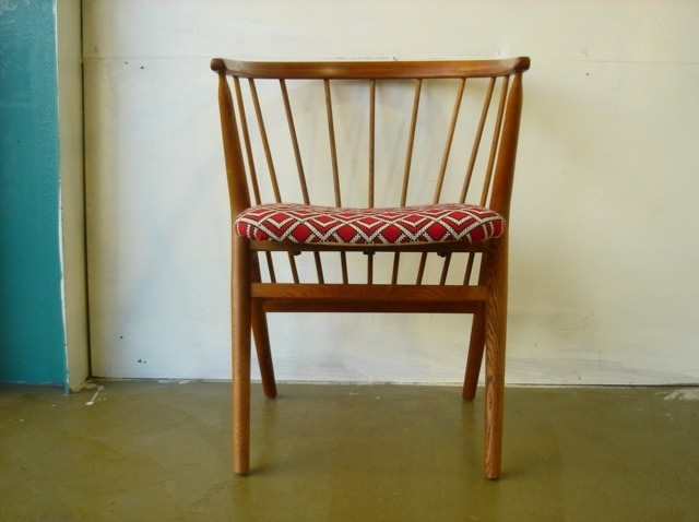 WOOD CHAIR