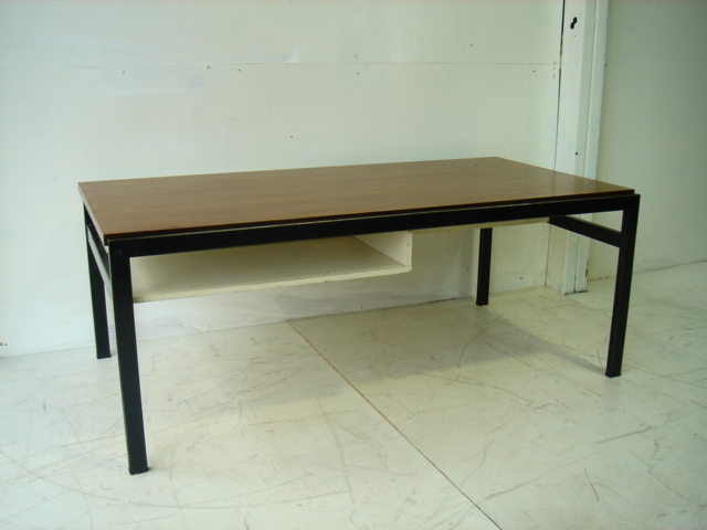 CENTER TABLE